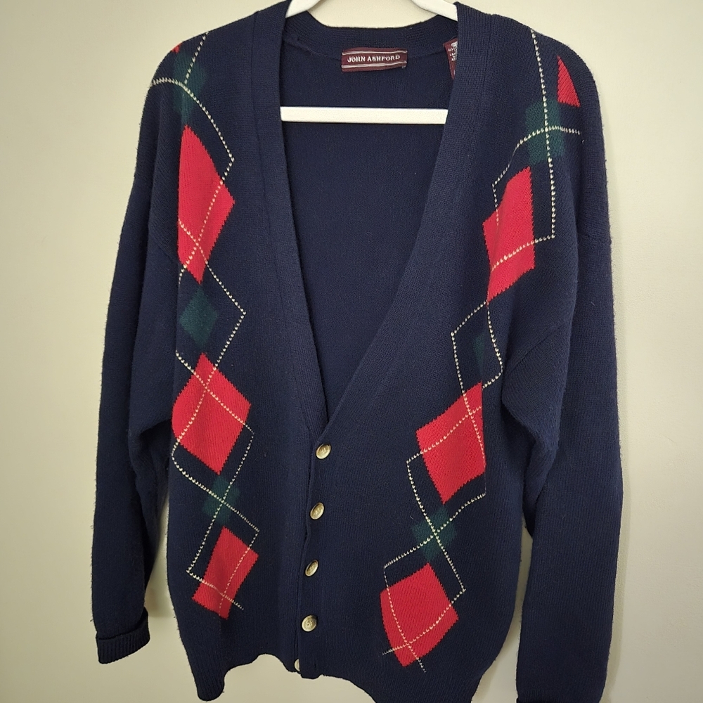 John Ashford Men's Vintage Lambs Wool Golf Cardigan with Red and Green Argyle